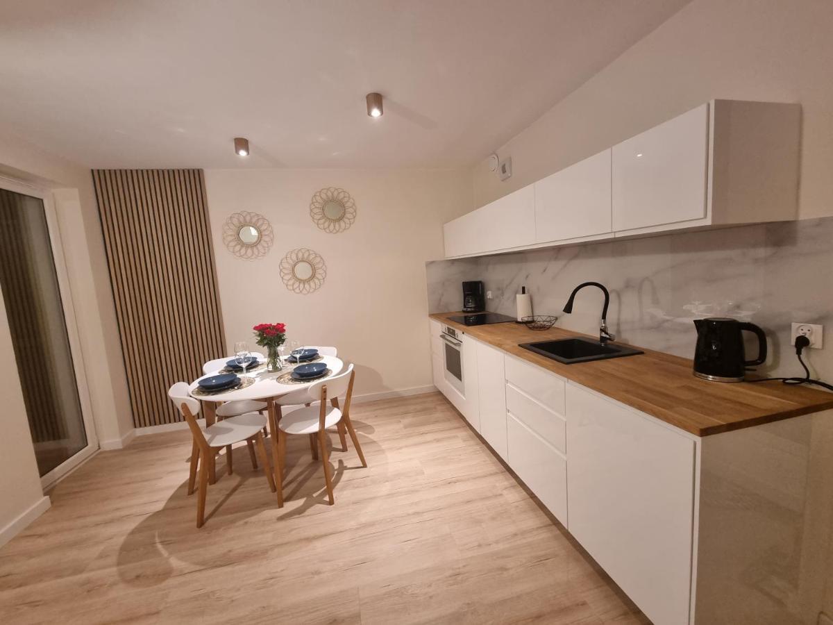 Apartament Osiem Gwiazdek Dziwnówek Eksteriør billede