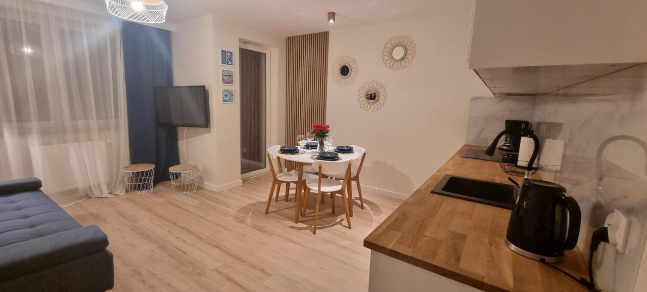 Apartament Osiem Gwiazdek Dziwnówek Eksteriør billede