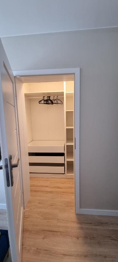 Apartament Osiem Gwiazdek Dziwnówek Eksteriør billede